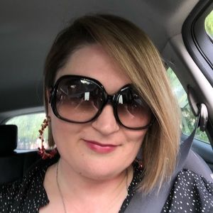 Meet your Posher, Viktoria